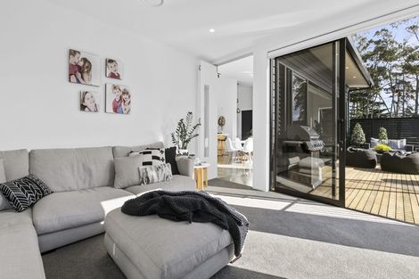 Photo of property in 35 Ella Anne Crescent, Warkworth, 0910