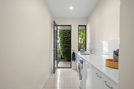 Photo of property in 14 Regent's Park Drive, Casebrook, Christchurch, 8051