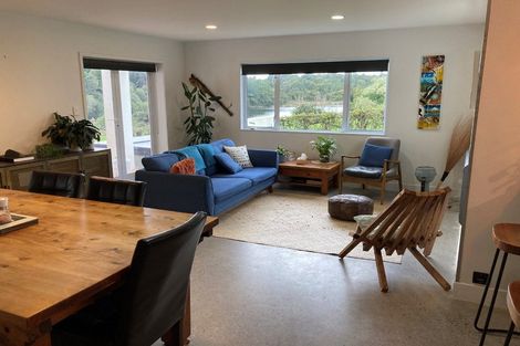 Photo of property in 12b Kororako Grove, Whalers Gate, New Plymouth, 4310