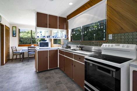 Photo of property in 18 Shaldon Crescent, Blagdon, New Plymouth, 4310