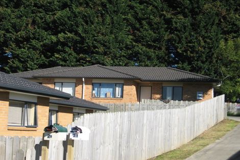 Photo of property in 31 Castlefinn Drive, Weymouth, Auckland, 2103