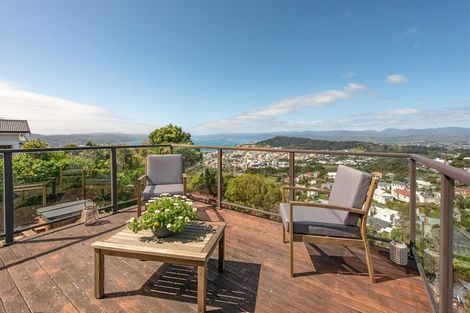 Photo of property in 33 Karepa Street, Brooklyn, Wellington, 6021