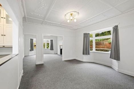 Photo of property in 313 Karori Road, Karori, Wellington, 6012