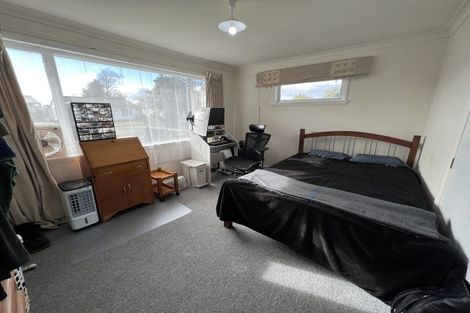 Photo of property in 32 Thomson Street, West End, Palmerston North, 4412