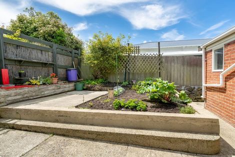 Photo of property in 71 Moana Crescent, Musselburgh, Dunedin, 9013