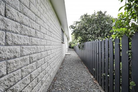 Photo of property in 35 Vogel Street, Waikiwi, Invercargill, 9810