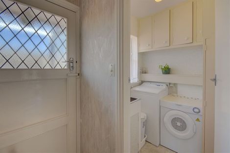 Photo of property in 10 Waratah Street, Avondale, Christchurch, 8061