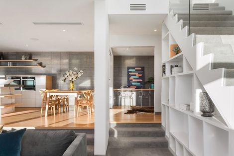 Photo of property in 6 Gazelle Lane, Redcliffs, Christchurch, 8081