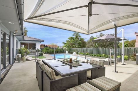 Photo of property in 15 Falstaff Place, Half Moon Bay, Auckland, 2012