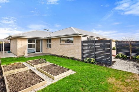 Photo of property in 27 Elba Crescent, Halswell, Christchurch, 8025