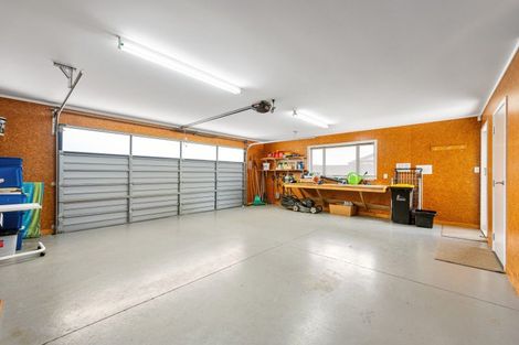 Photo of property in 32 Ursula Drive, Feilding, 4702