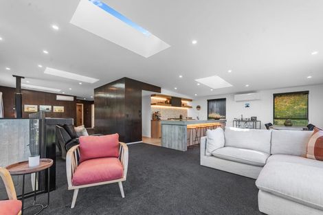 Photo of property in 9 Woodills Road, Akaroa, 7520