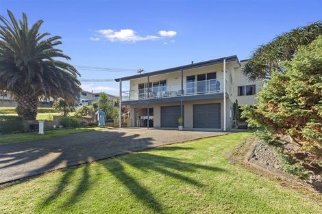 Photo of property in 77 Town Point Road, Maketu, Te Puke, 3189