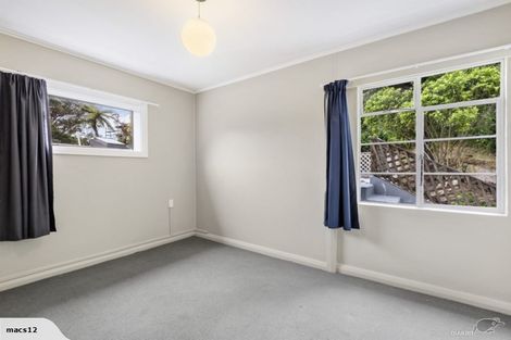 Photo of property in 13a Kim Street, Khandallah, Wellington, 6035