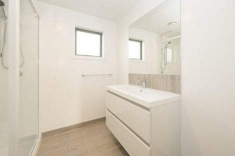 Photo of property in 2 Dickson Crescent, Hornby, Christchurch, 8042