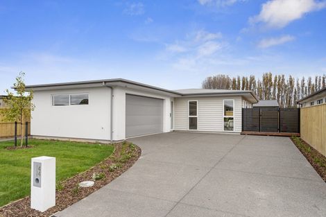Photo of property in 44 Skibbereen Drive, Halswell, Christchurch, 8025