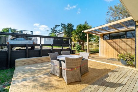 Photo of property in 74 Bays Road, Orere Point, Papakura, 2585