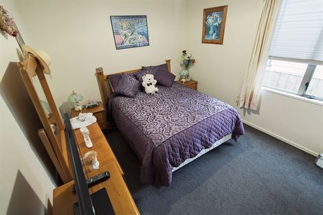 Photo of property in 2/92 Arthur Street, Seaview, Timaru, 7910