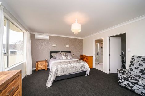 Photo of property in 224 Victoria Avenue, Hokowhitu, Palmerston North, 4410