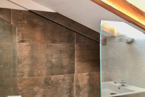 Photo of property in 41 Esplanade Road, Mount Eden, Auckland, 1024