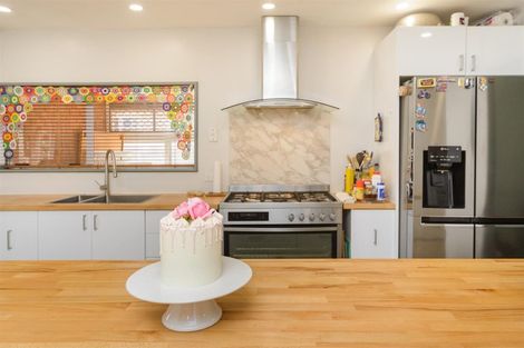 Photo of property in 128 High Street, Bulls, 4818