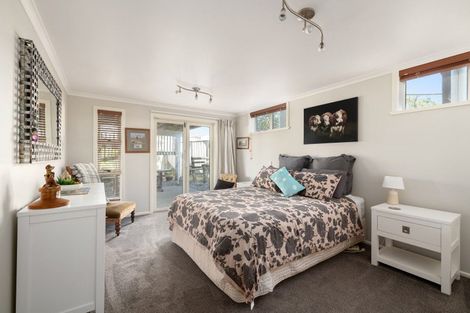 Photo of property in 61 Pinedale Crescent, Riversdale Beach, Masterton, 5872