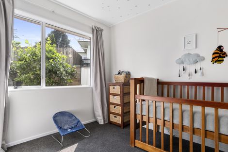 Photo of property in 32 Sherwood Street, Bellevue, Tauranga, 3110