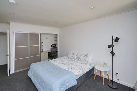 Photo of property in 17 Joyce Crescent, Ilam, Christchurch, 8041