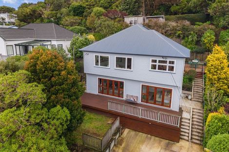 Photo of property in 129 Cockayne Road, Khandallah, Wellington, 6035