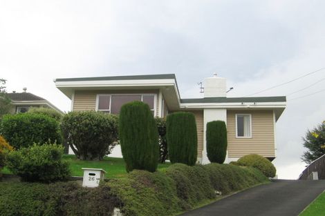 Photo of property in 26 Raroa Terrace, Tawa, Wellington, 5028