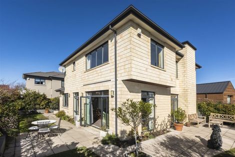 Photo of property in 5 Elmwood Road, Strowan, Christchurch, 8052