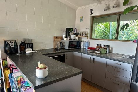 Photo of property in 280f Motutara Road, Muriwai, Waimauku, 0881