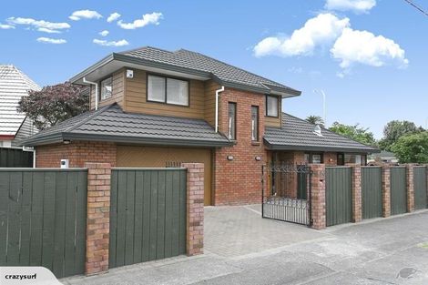 Photo of property in 153 Kings Crescent, Hutt Central, Lower Hutt, 5010