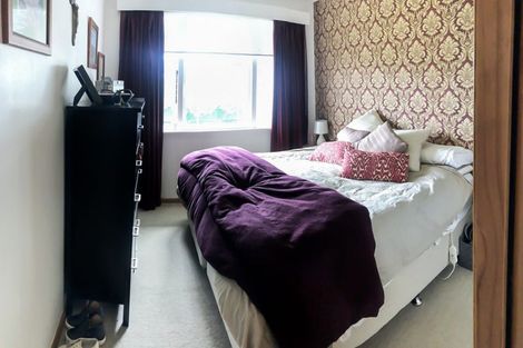 Photo of property in 33 Taverner Street, Carterton, 5713