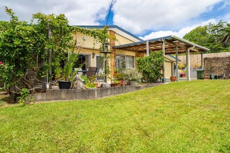 Photo of property in 32 Kohe Street, Parahaki, Whangarei, 0112
