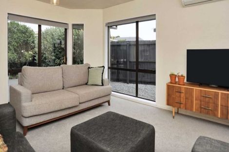 Photo of property in 2/68 Jennifer Street, Papanui, Christchurch, 8053