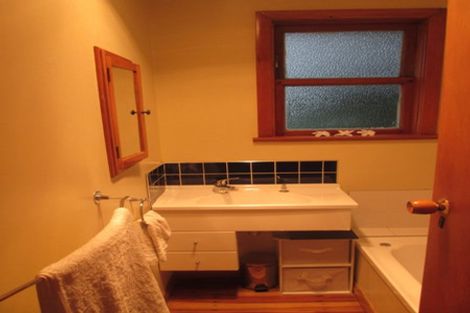 Photo of property in 65 Seddon Street, Takaro, Palmerston North, 4412