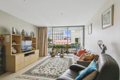 Photo of property in Sanctum Apartments, 26/10b Ebor Street, Te Aro, Wellington, 6011