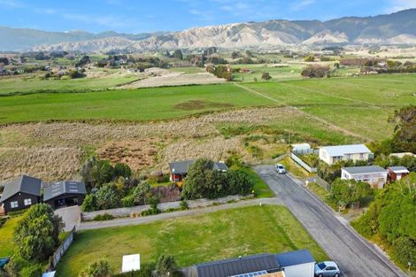 Photo of property in 24 Kitchener Street, Te Horo Beach, Otaki, 5581