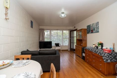 Photo of property in 4/3 Puutikitiki Street, Hamilton East, Hamilton, 3216