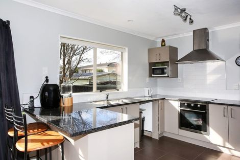Photo of property in 12 Prado Drive, Pukekohe, 2120
