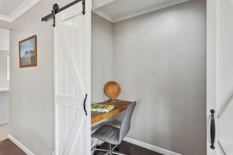 Photo of property in 53a Elizabeth Street, Waikanae, 5036