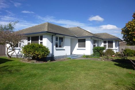 Photo of property in 2 Blanray Place, Bishopdale, Christchurch, 8053