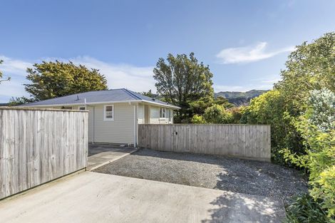 Photo of property in 57b Ranui Terrace, Tawa, Wellington, 5028