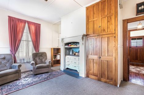 Photo of property in 2 Liverpool Street, Tuakau, 2121