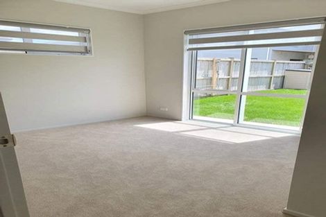 Photo of property in 22 Nightingale Road, Flat Bush, Auckland, 2019