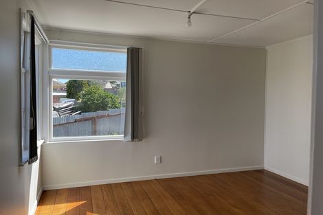 Photo of property in 1 Elphinstone Avenue, Wesley, Auckland, 1041