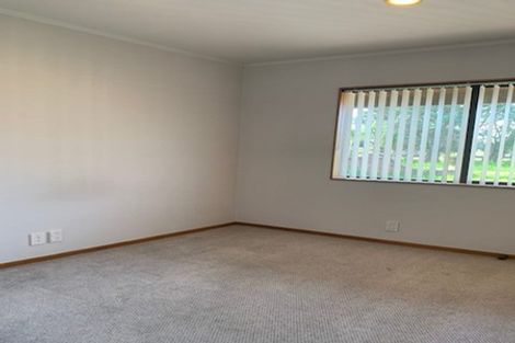 Photo of property in 454 Taupaki Road, Kumeu, 0892
