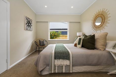 Photo of property in 15 Tudor Crescent, Chedworth, Hamilton, 3210