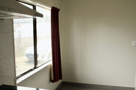 Photo of property in 2/24 Trevor Hosken Drive, Wiri, Auckland, 2104